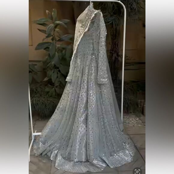 LXM OFFICIAL PAKISTANI AUTHENTIC BRIDAL MIRRORED SEQUIN DESIGNER FLARED DRESS - Picture 11 of 17